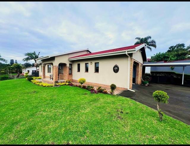 5 BEDROOM HOUSE FOR SALE IN OSLO BEACH